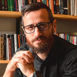 Julio Lobo
